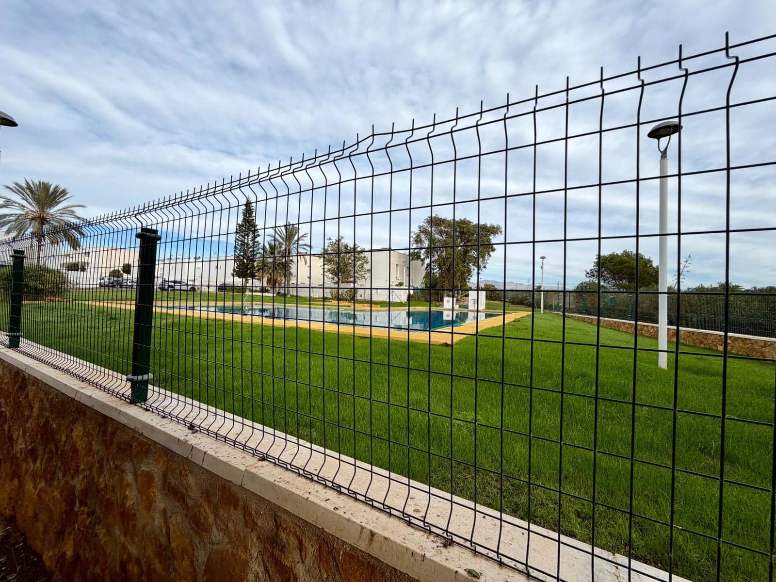 3 makuuhuone Asunto myytävänä paikassa Almeria kaupunki mukana uima-altaan - 254 900 € (Ref: 9499035)