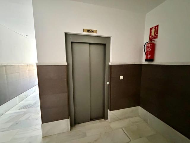 3 bedroom Flat for sale in Tabernas - € 69,900 (Ref: 9499768)