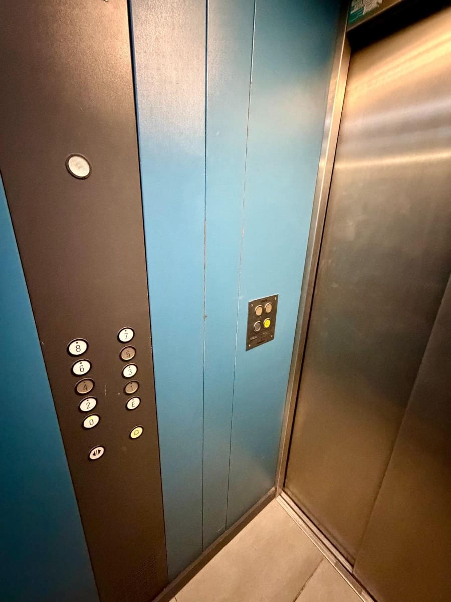 3 slaapkamer Flat te koop in Almeria stad - € 185.000 (Ref: 9513552)