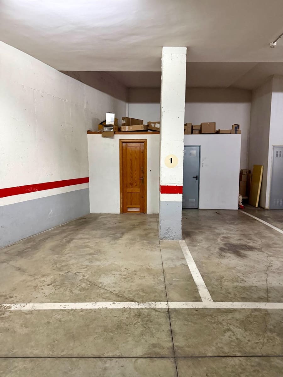 3 sovrum Lägenhet till salu i Almeria stad med garage - 259 000 € (Ref: 9513553)