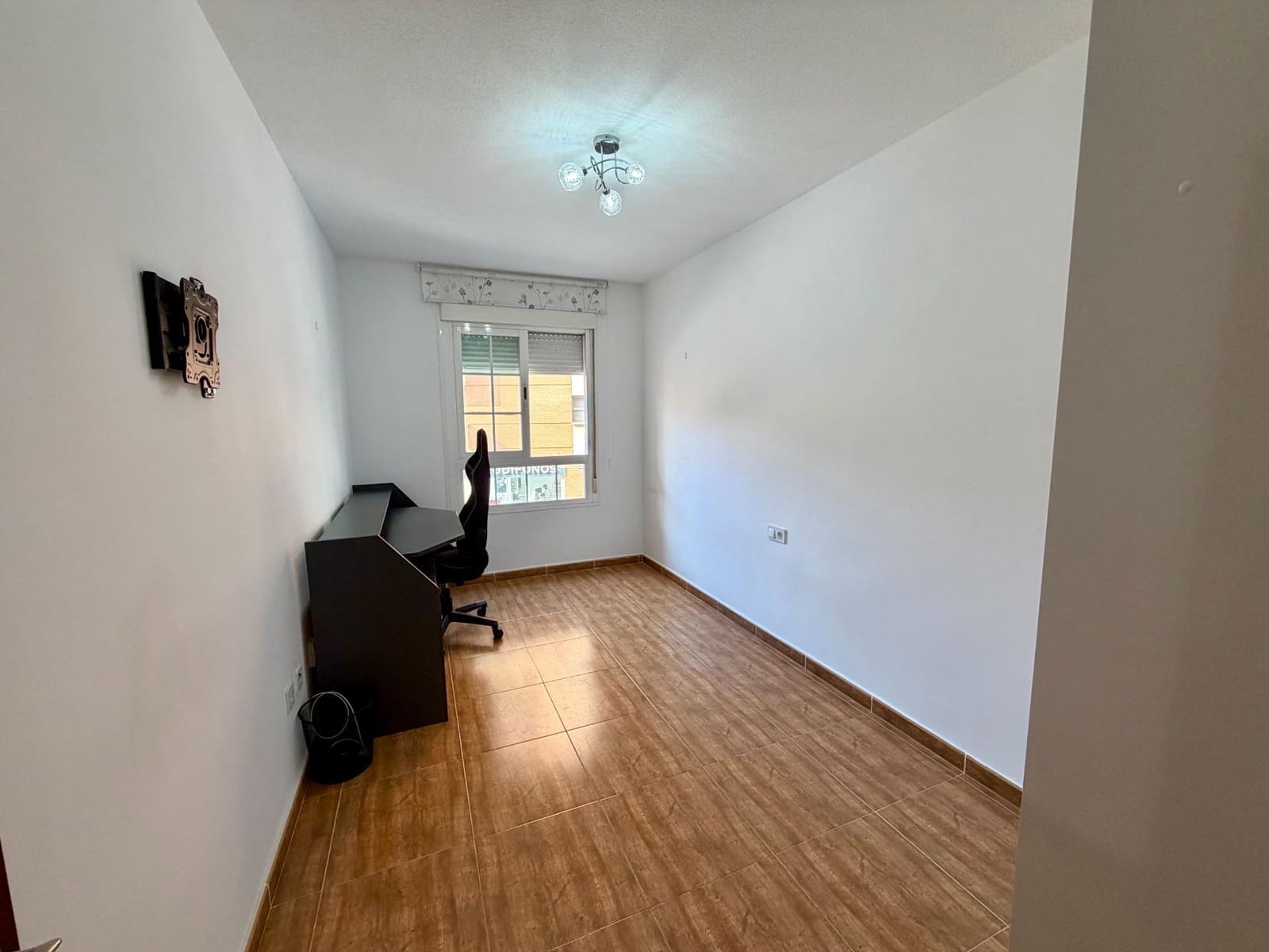 3 sovrum Lägenhet till salu i Almeria stad med garage - 259 000 € (Ref: 9513553)