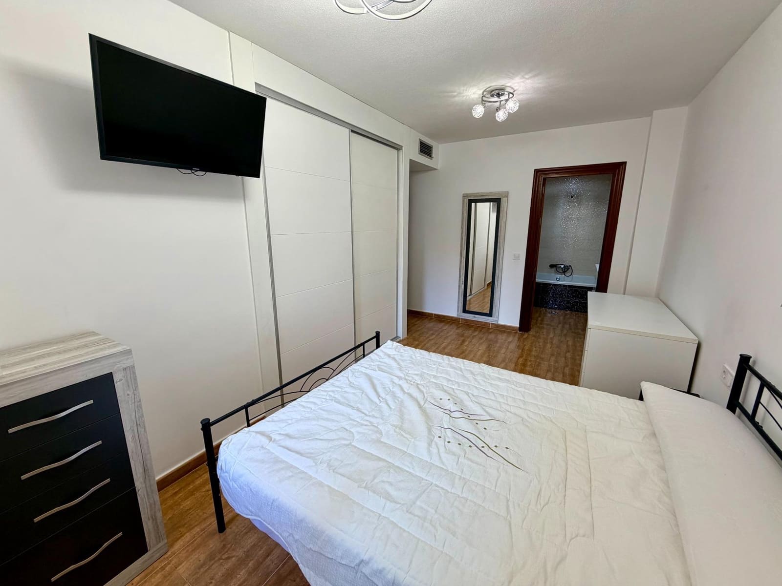 3 sovrum Lägenhet till salu i Almeria stad med garage - 259 000 € (Ref: 9513553)