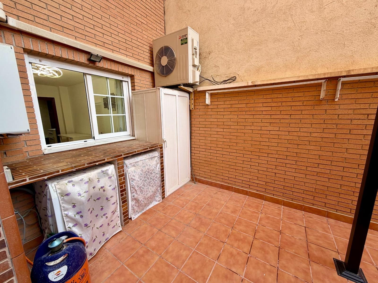 3 sovrum Lägenhet till salu i Almeria stad med garage - 259 000 € (Ref: 9513553)