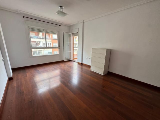 2 slaapkamer Appartement te koop in Almería stad - € 200.000 (Ref: 9519138)