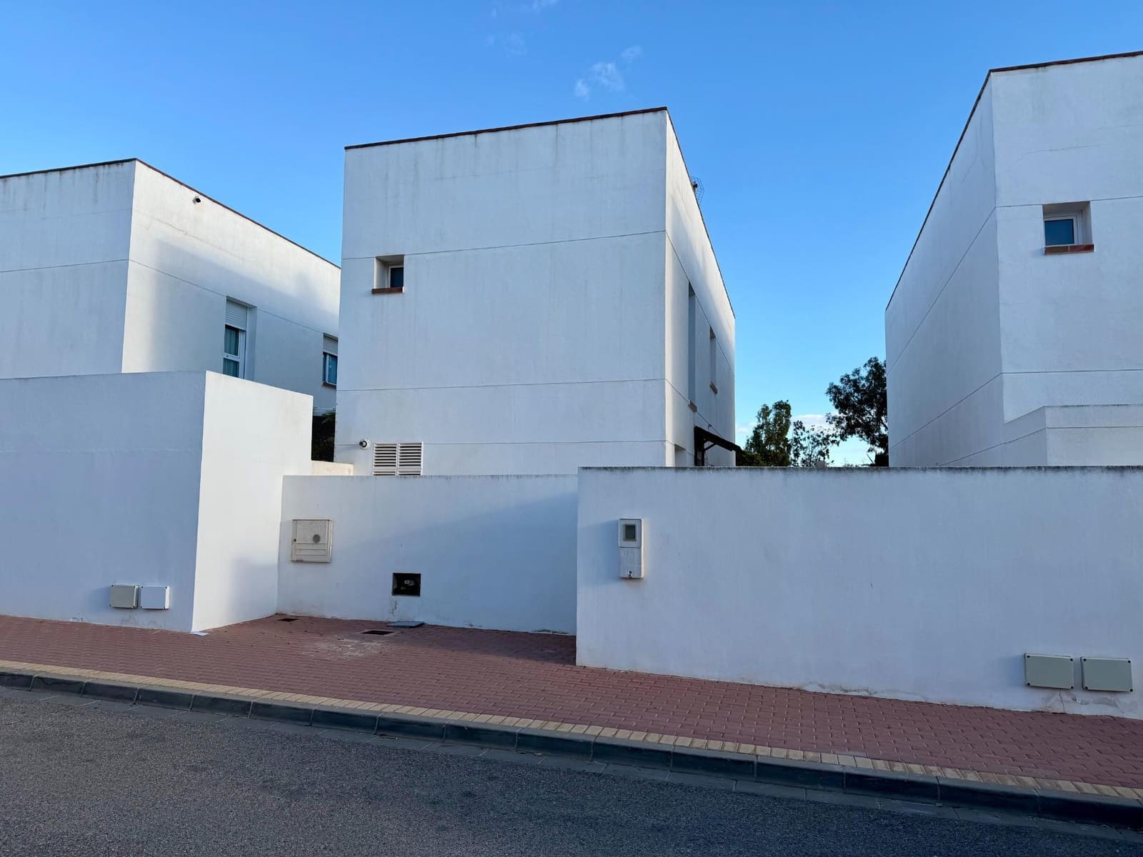 4 sovrum Villa till salu i Almeria stad med pool - 310 000 € (Ref: 9533892)