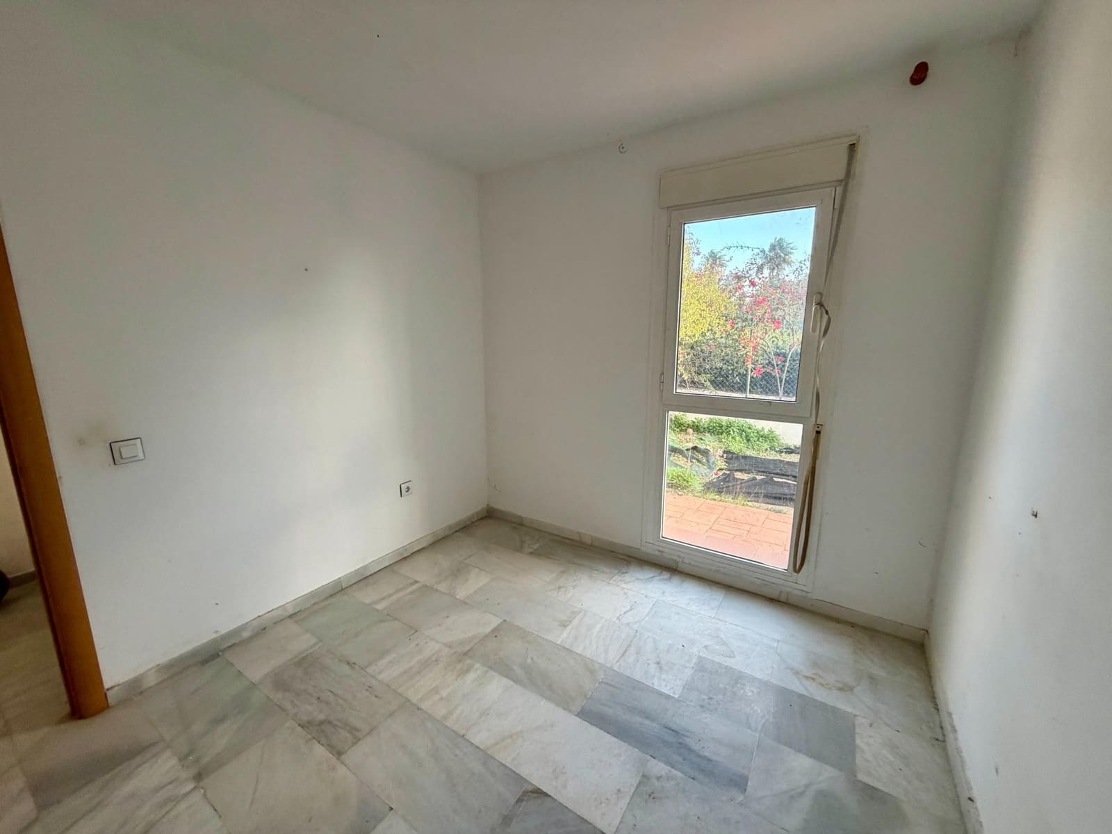 4 sovrum Villa till salu i Almeria stad med pool - 310 000 € (Ref: 9533892)