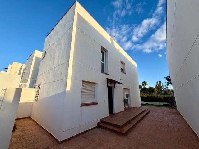 4 sovrum Villa till salu i Retamar, Almería stad med pool - 310 000 € (Ref: 9533892)