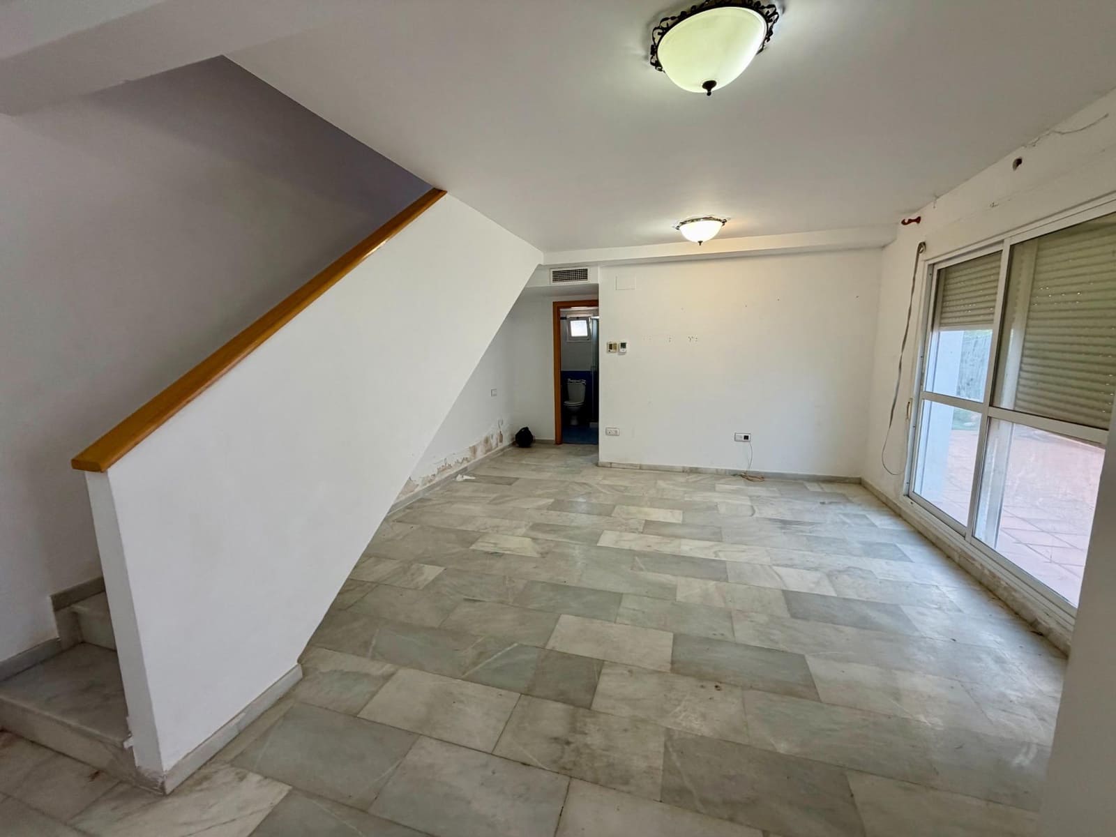 4 sovrum Villa till salu i Almeria stad med pool - 310 000 € (Ref: 9533892)