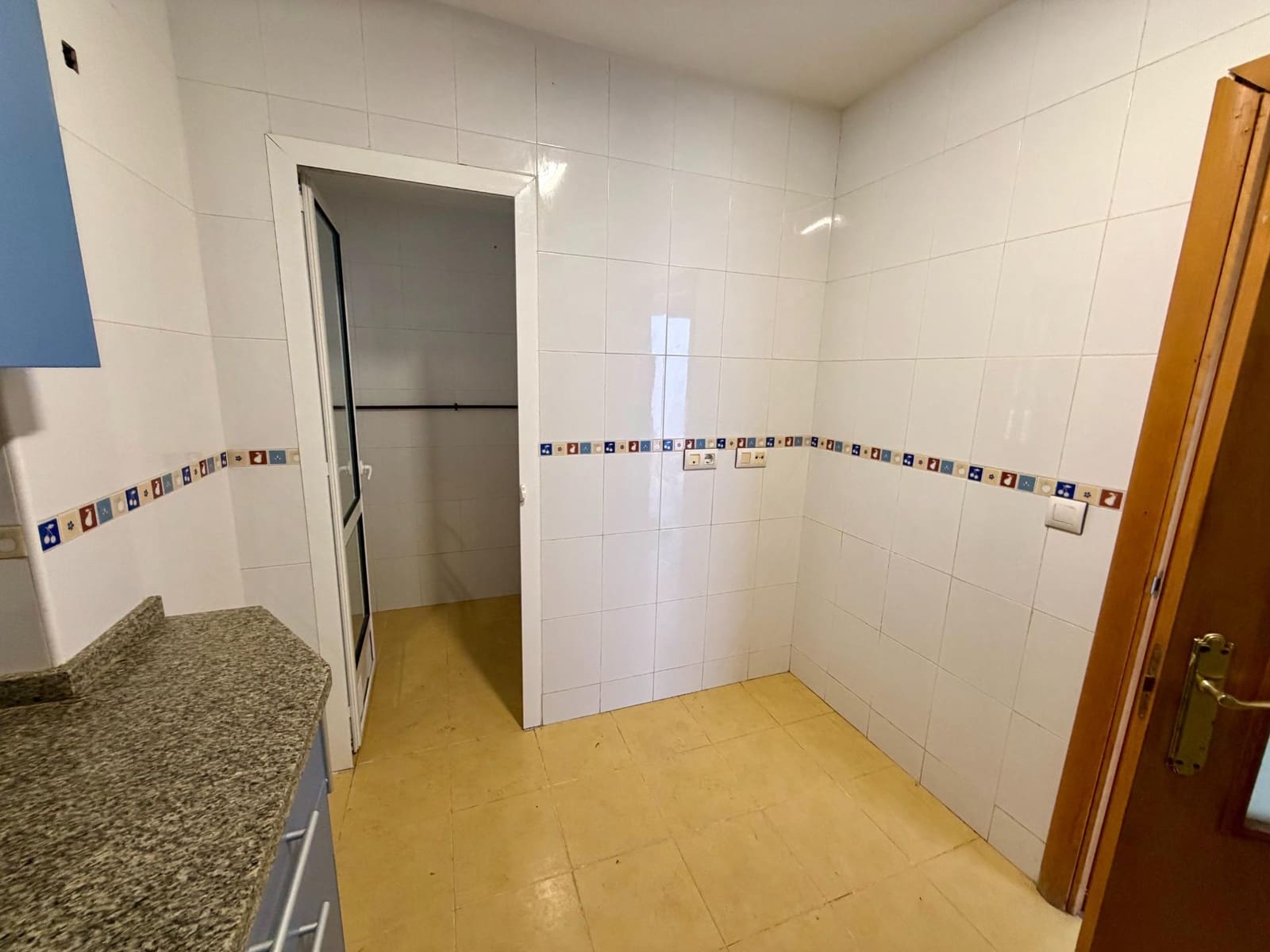 4 sovrum Villa till salu i Almeria stad med pool - 310 000 € (Ref: 9533892)