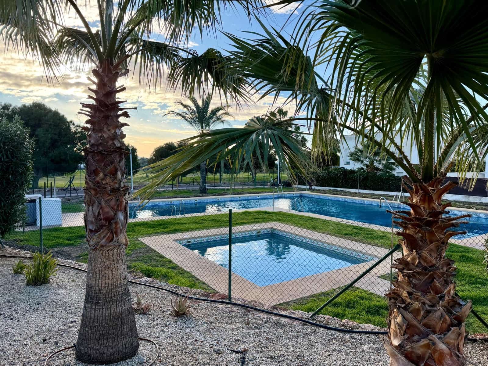 4 sovrum Villa till salu i Almeria stad med pool - 310 000 € (Ref: 9533892)