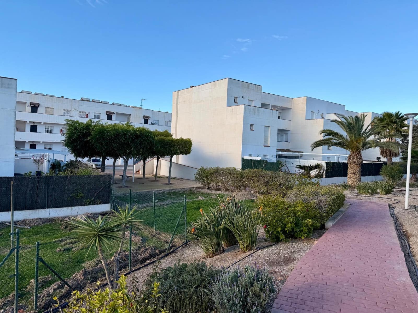 4 sovrum Villa till salu i Almeria stad med pool - 310 000 € (Ref: 9533892)