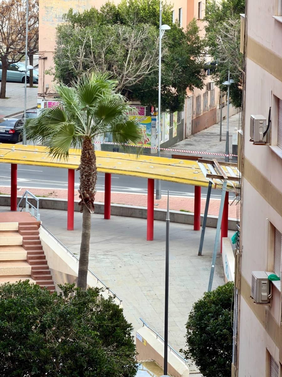 3 bedroom Flat for sale in Almeria city - € 219,000 (Ref: 9591507)