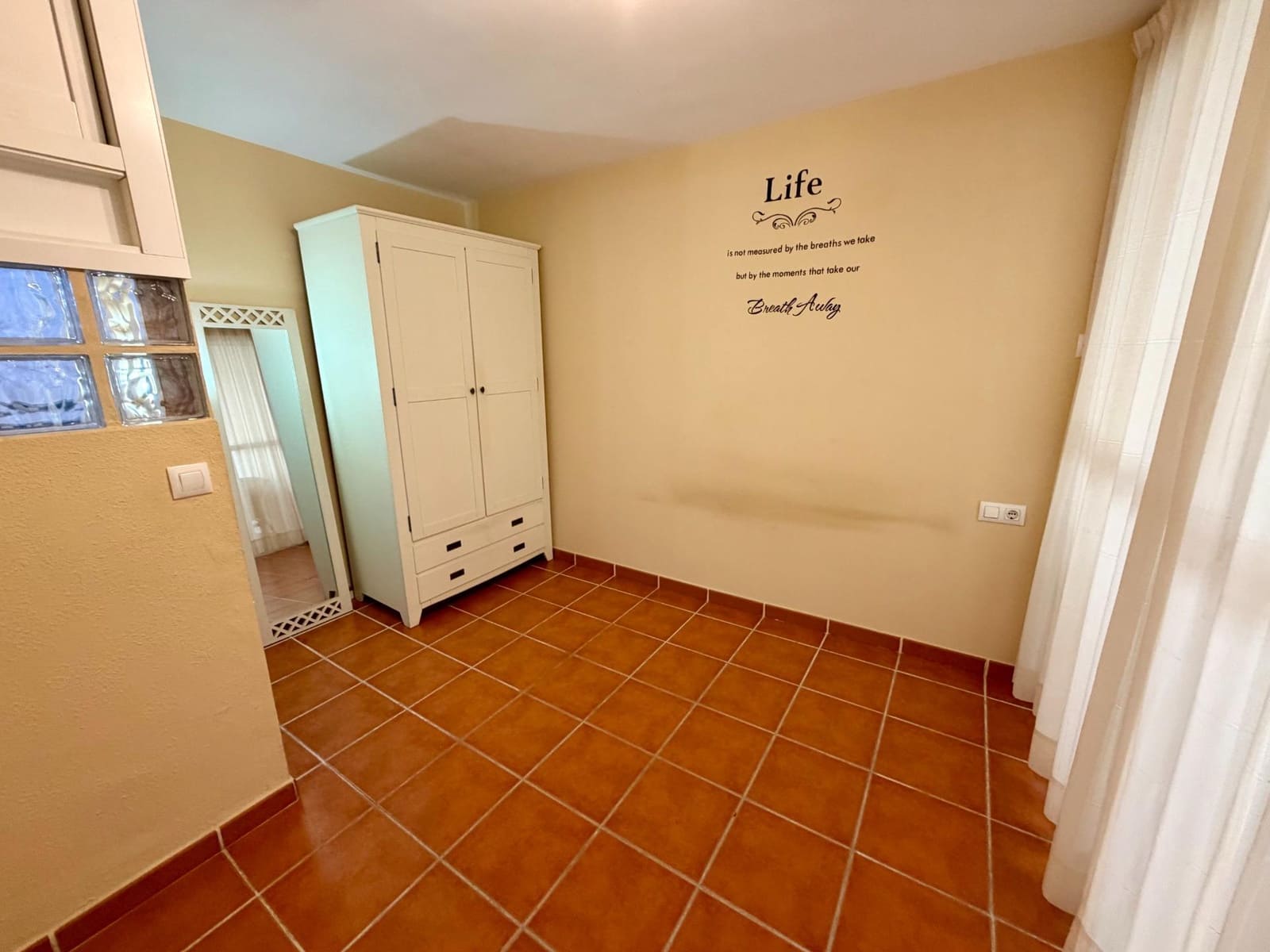 3 bedroom Flat for sale in Almeria city - € 219,000 (Ref: 9591507)