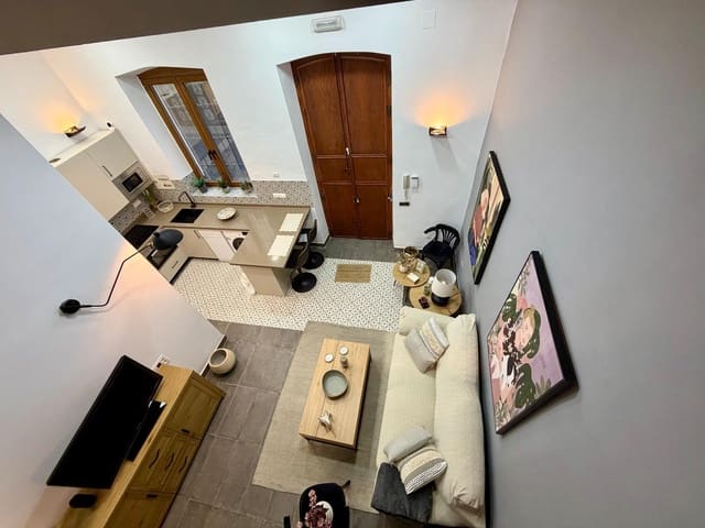 Adosado de 4 habitaciones en Centro, Almería ciudad en venta - 375.000 € (Ref: 9601251)