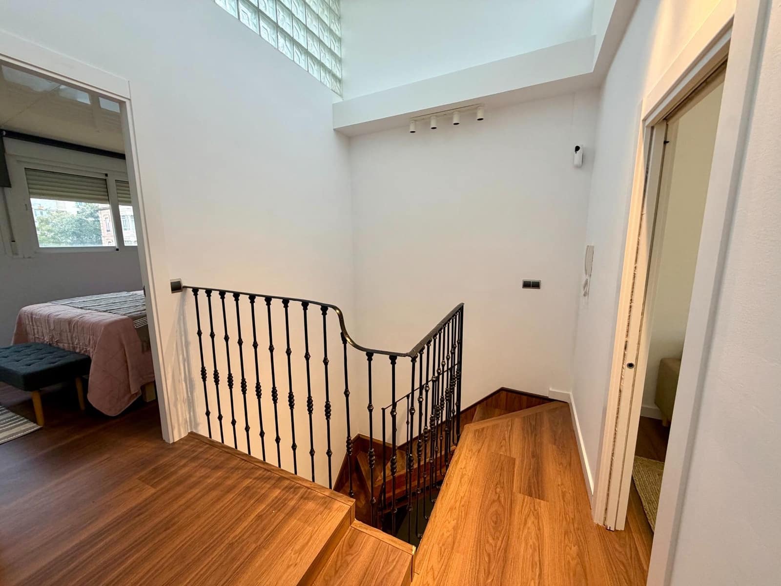 Adosado de 4 habitaciones en Almería ciudad en venta - 375.000 € (Ref: 9601251)