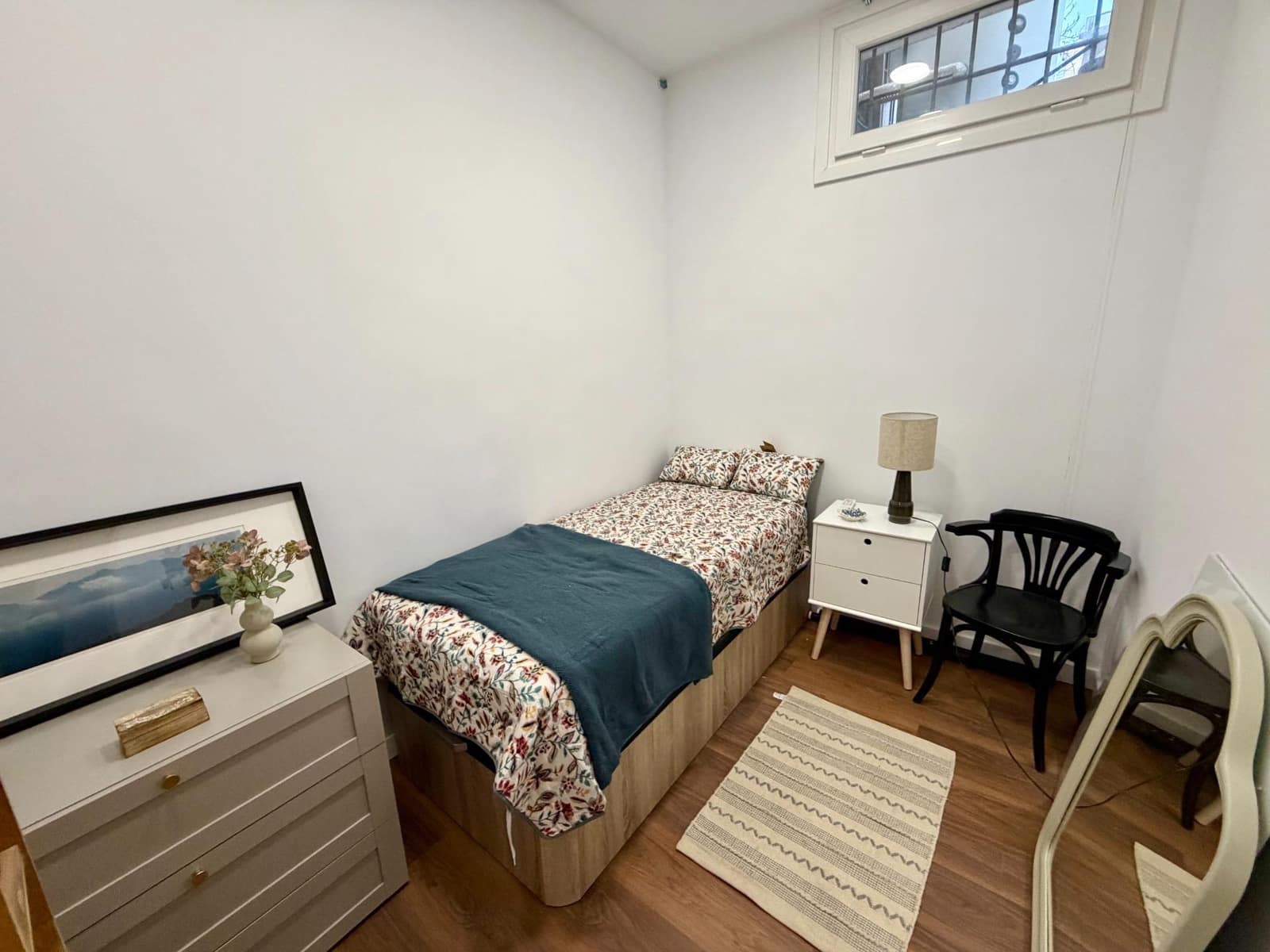 Adosado de 4 habitaciones en Almería ciudad en venta - 375.000 € (Ref: 9601251)