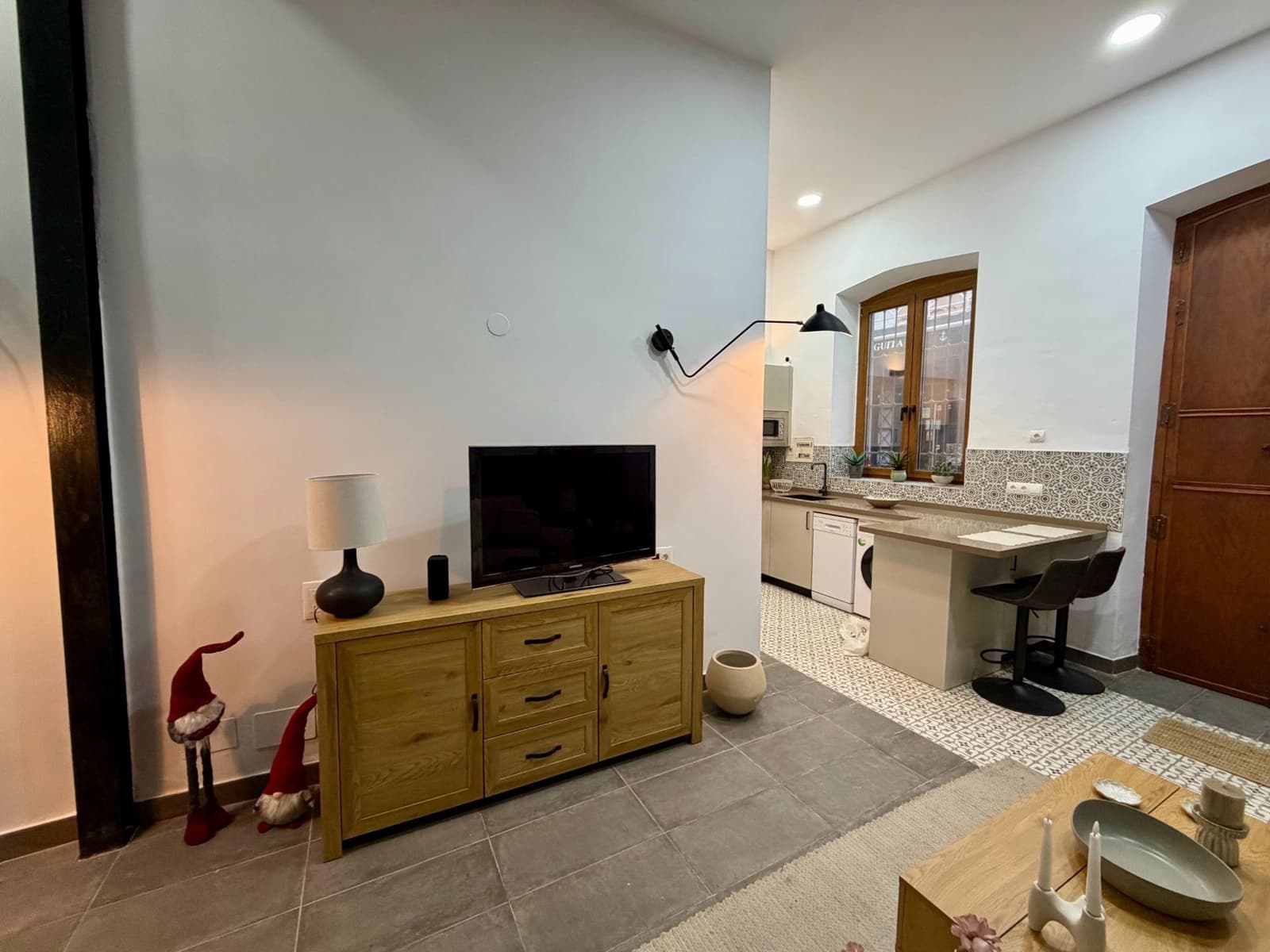 Adosado de 4 habitaciones en Almería ciudad en venta - 375.000 € (Ref: 9601251)