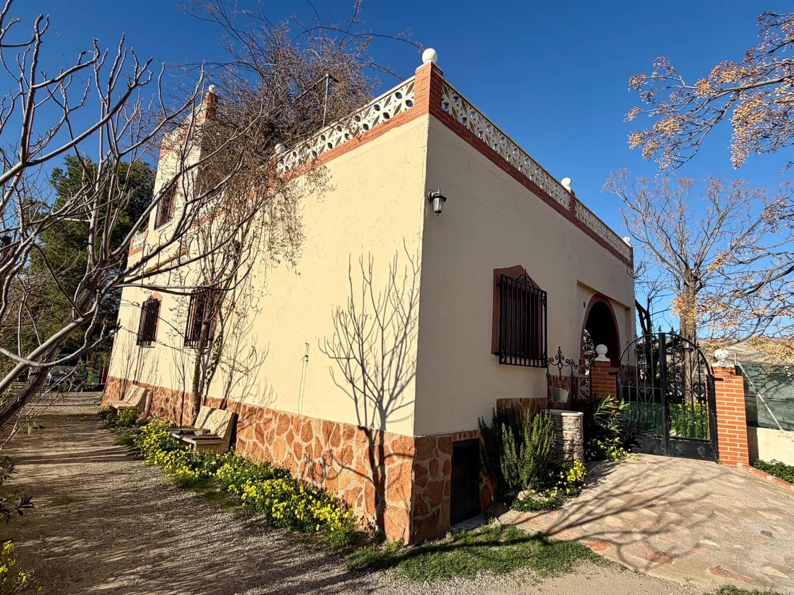 3 makuuhuone Maalaistalo myytävänä paikassa Santa Cruz de Marchena - 179 900 € (Ref: 9616038)