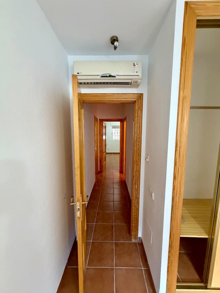 2 sovrum Lägenhet till salu i Illar - 79 900 € (Ref: 9619473)