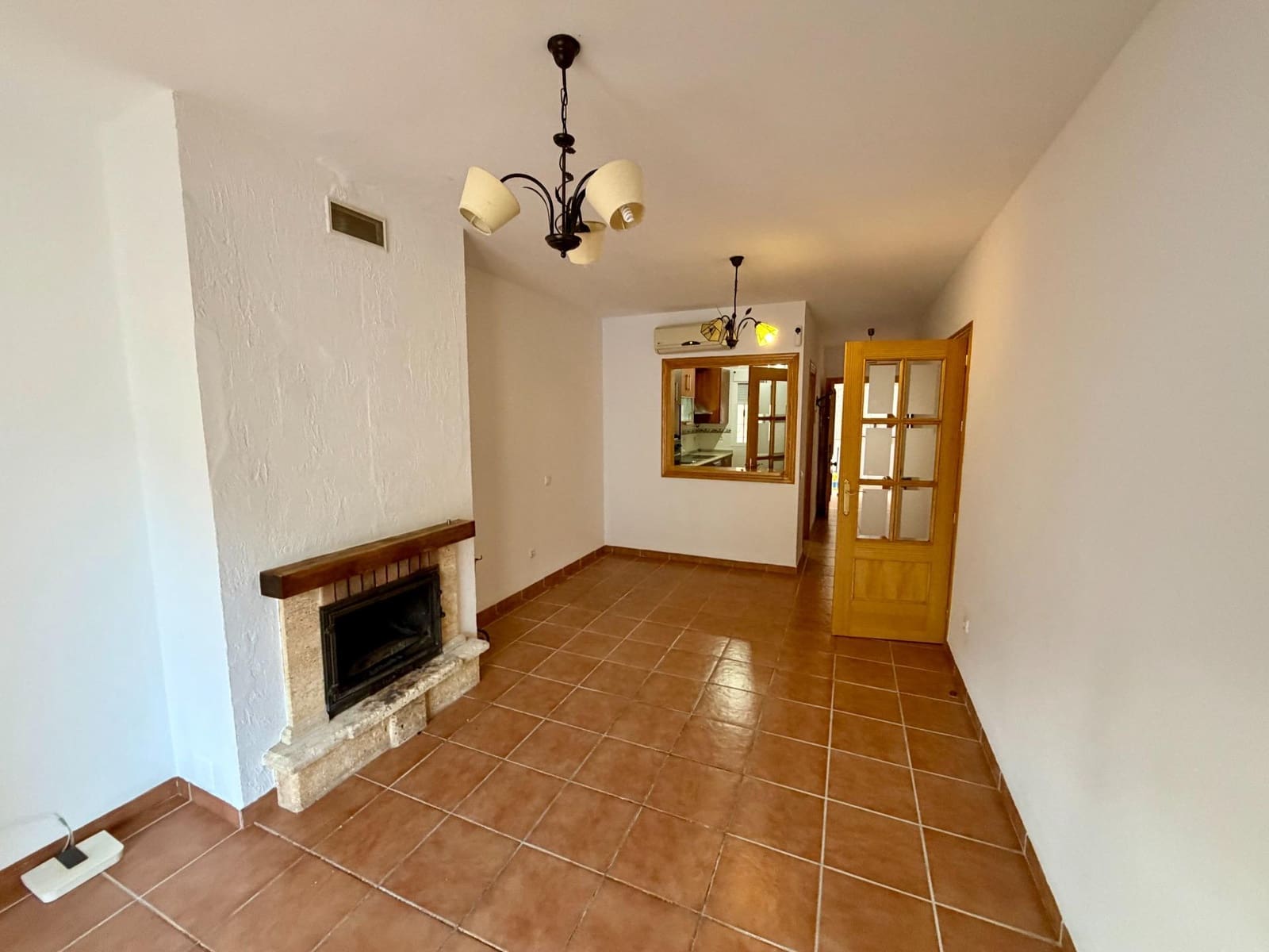 2 sovrum Lägenhet till salu i Illar - 79 900 € (Ref: 9619473)