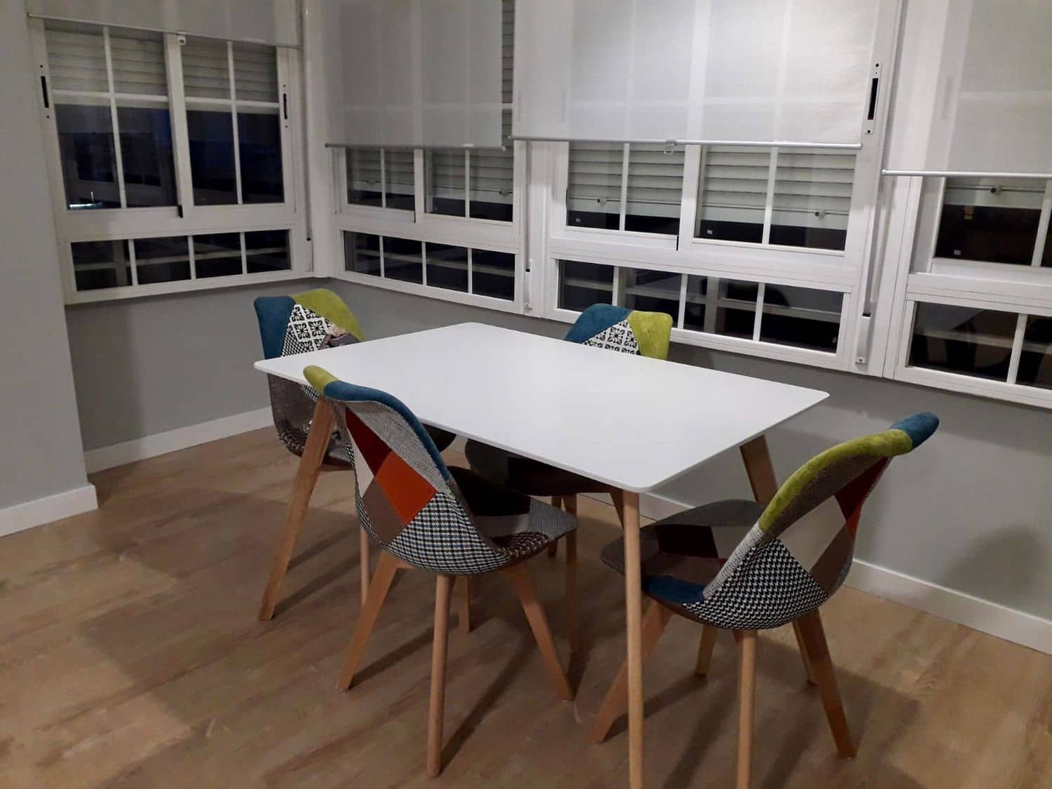 Lejlighed til leje i Almeria by - € 500 (Ref: 9621826)