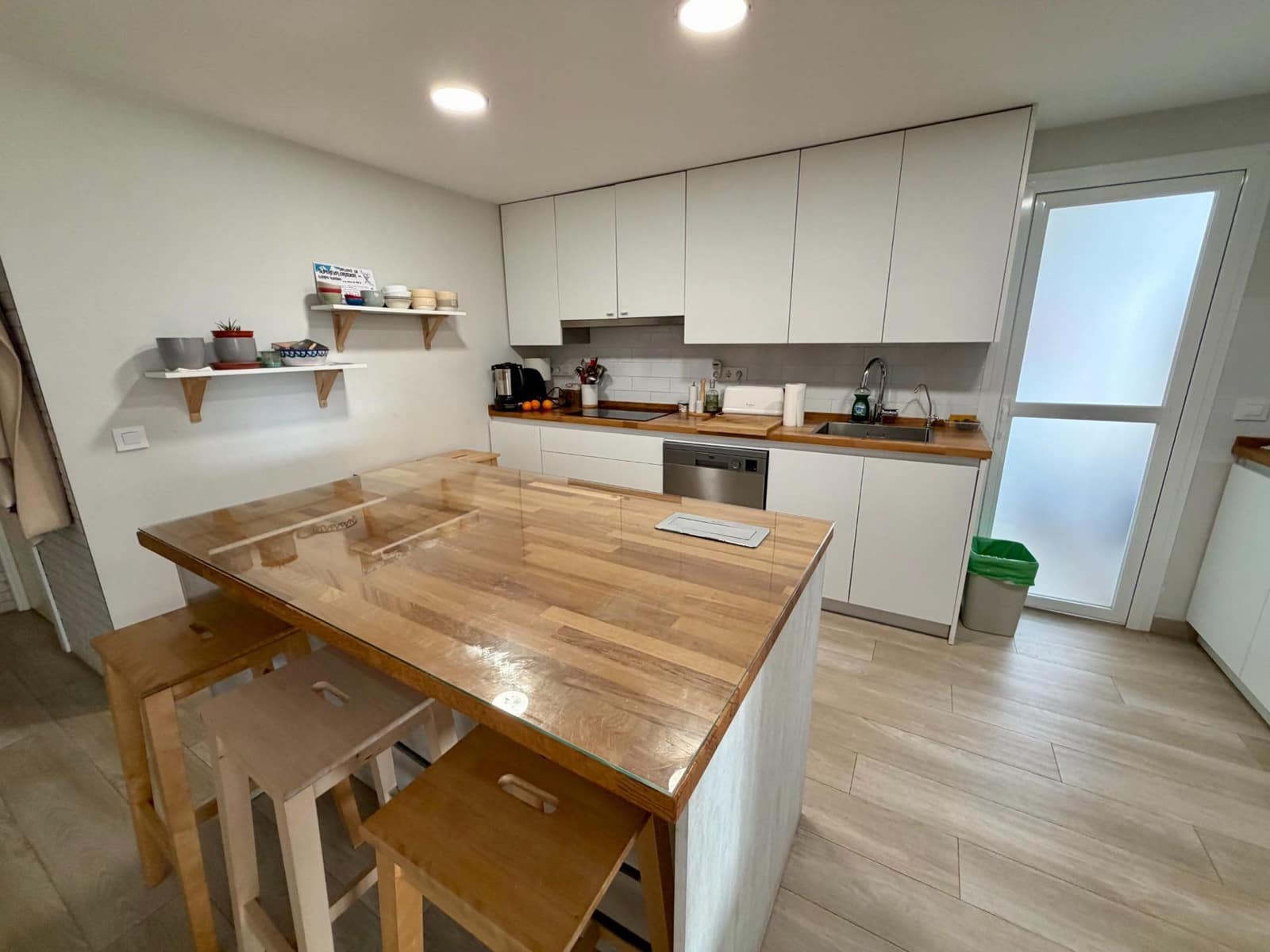 Piso de 3 habitaciones en Aguadulce (Almeria) en venta con piscina - 350.000 € (Ref: 9656254)