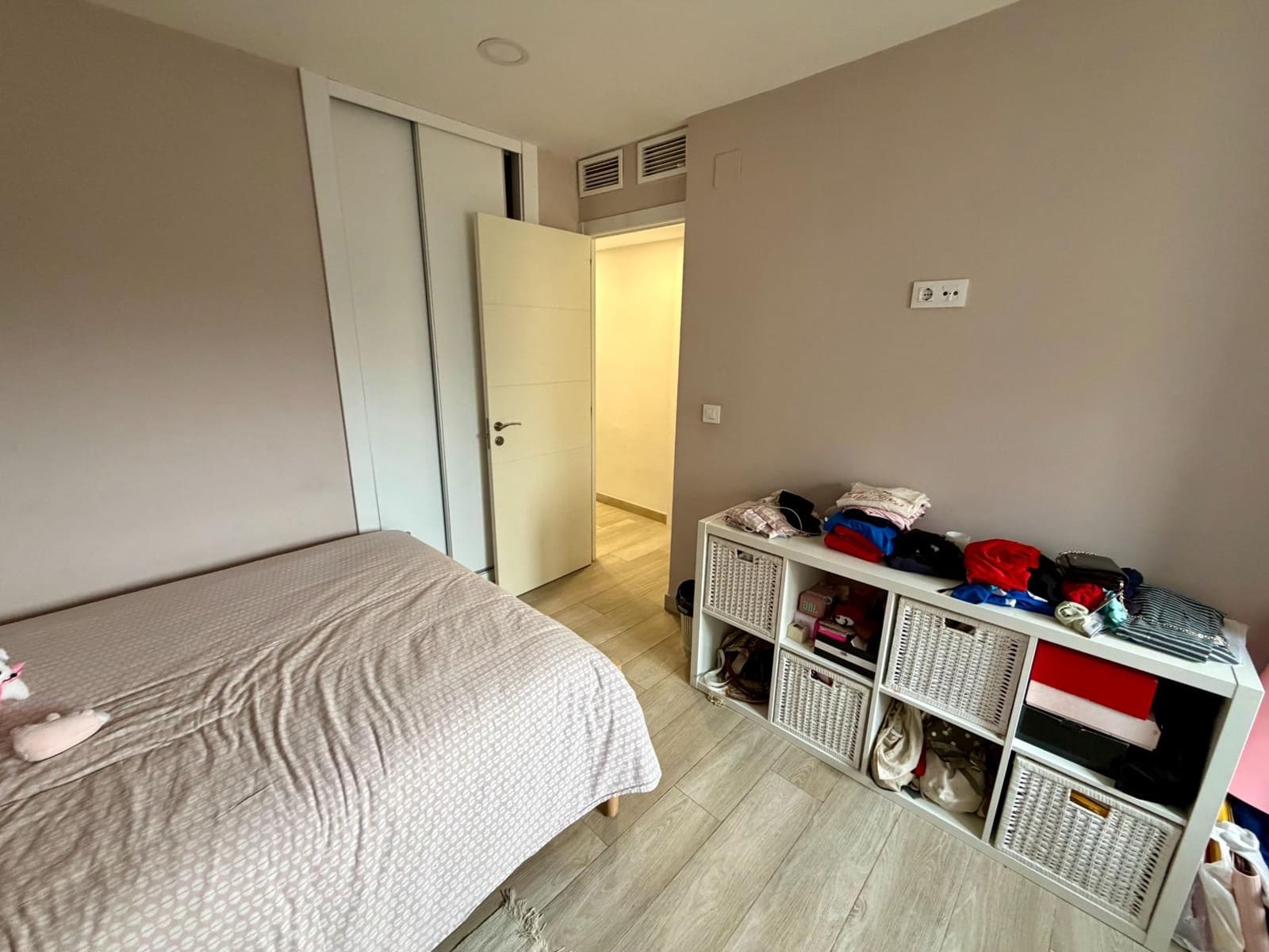 Piso de 3 habitaciones en Aguadulce (Almeria) en venta con piscina - 350.000 € (Ref: 9656254)