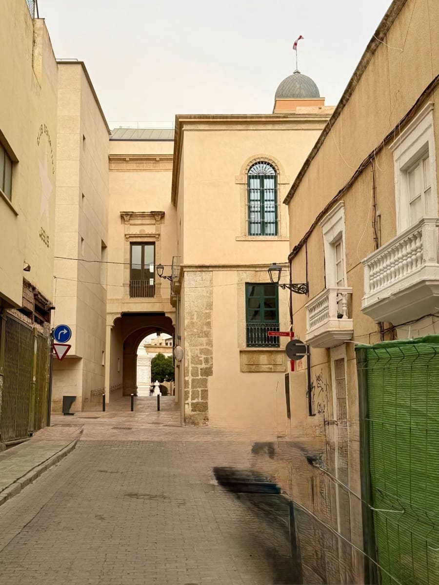 2 sovrum Lägenhet till salu i Almeria stad - 214 999 € (Ref: 9656255)