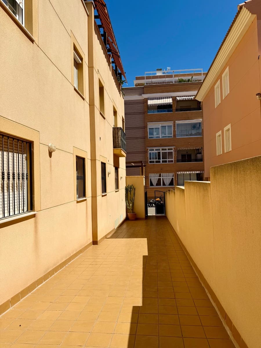 2 sovrum Lägenhet till salu i Aguadulce (Almeria) med pool - 180 000 € (Ref: 9785975)