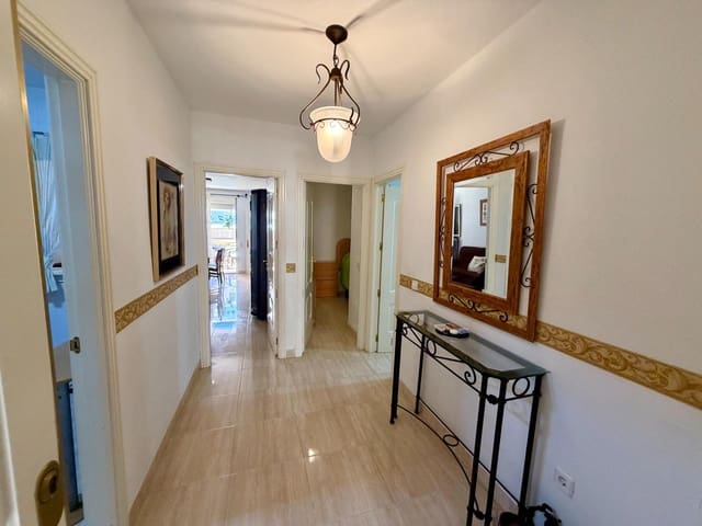 2 bedroom Apartment for sale in Aguadulce (Almeria), Roquetas de Mar with pool - € 180,000 (Ref: 9785975)