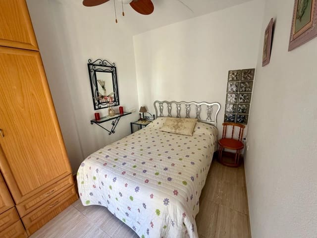 2 bedroom Apartment for sale in Aguadulce (Almeria), Roquetas de Mar with pool - € 180,000 (Ref: 9785975)