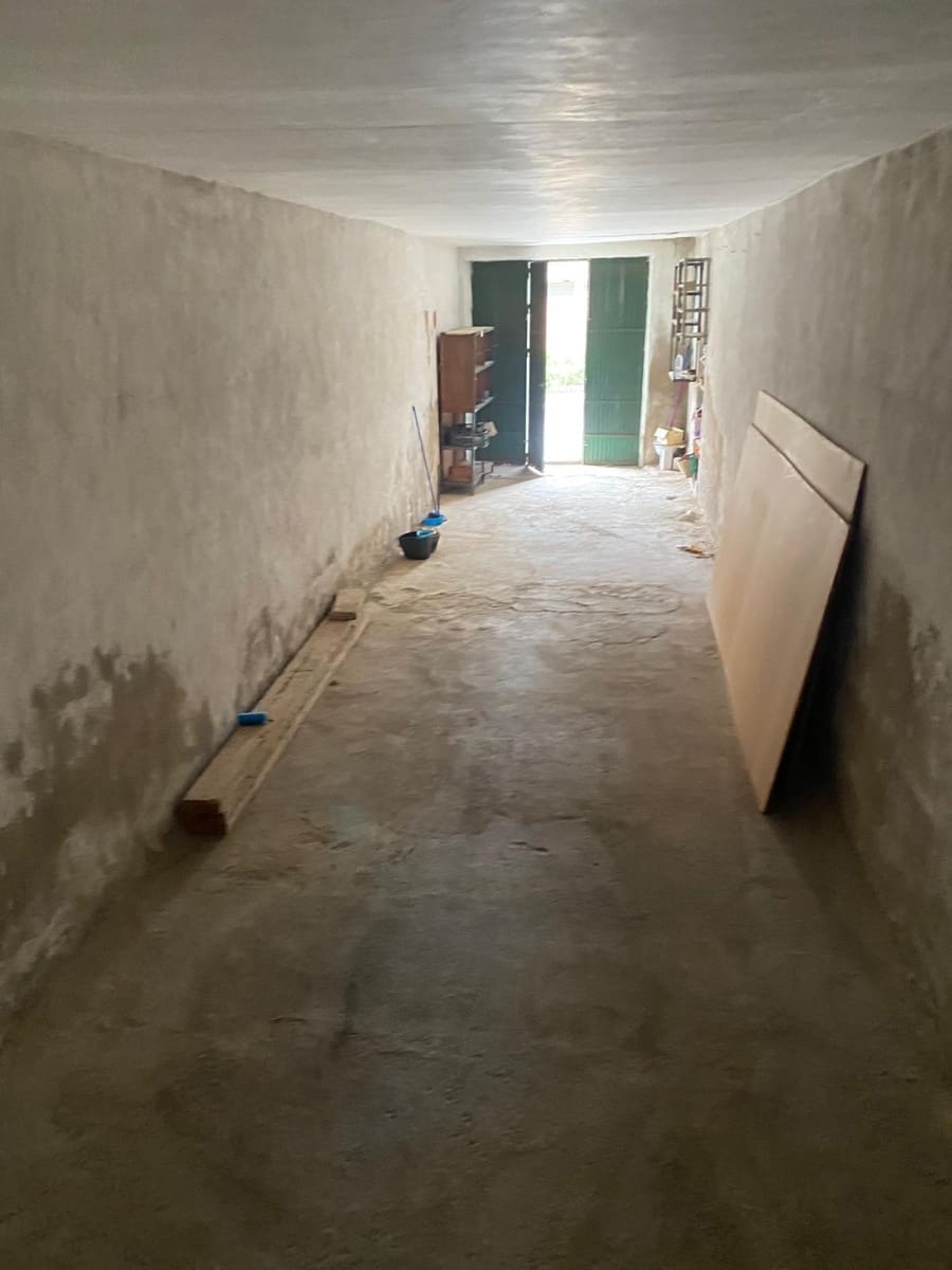 Villa te koop in Almeria stad - € 179.000 (Ref: 9816008)