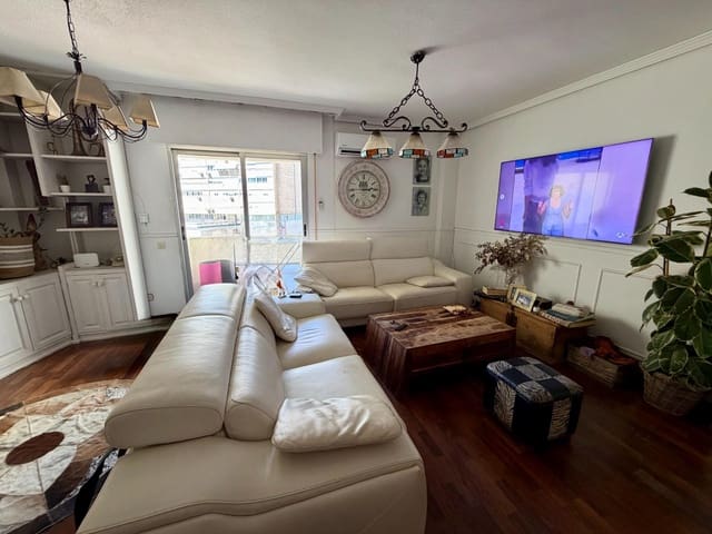 3 soveværelse Lejlighed til salg i Almería by - € 294.000 (Ref: 9865360)