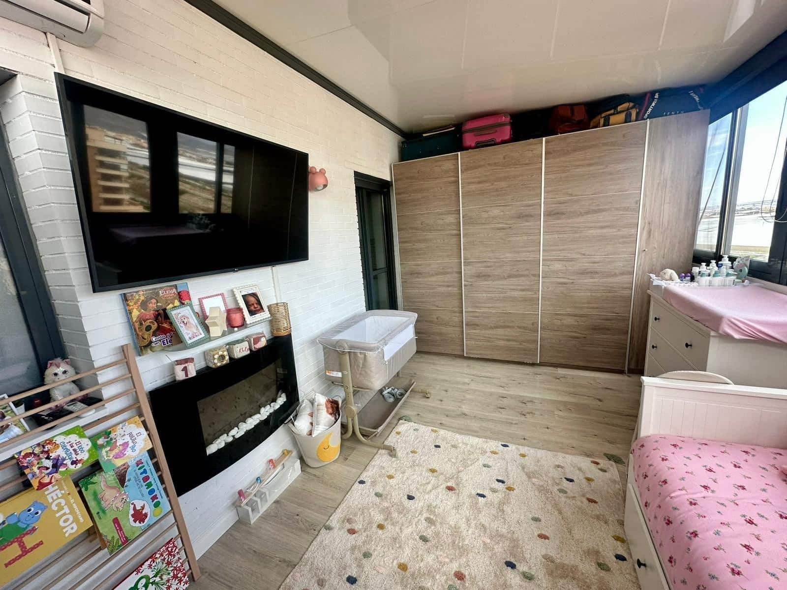 2 slaapkamer Penthouse te koop in Aguadulce (Almeria) met zwembad - € 240.000 (Ref: 9870254)