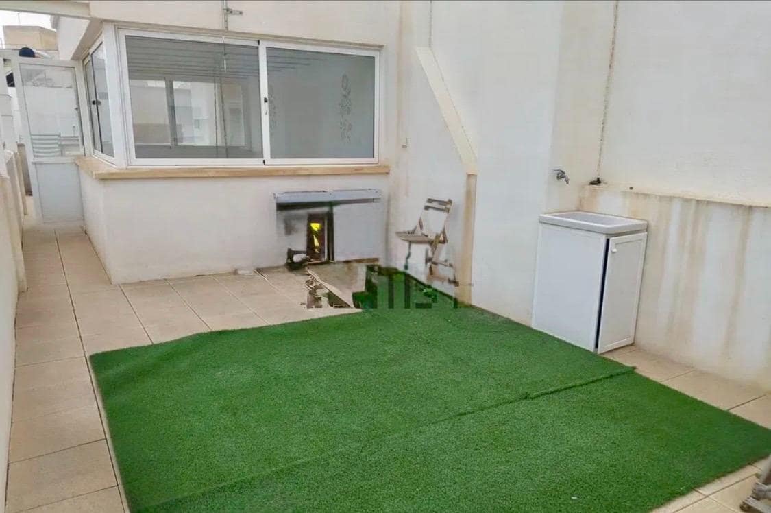 3 makuuhuone Huoneisto myytävänä paikassa Almeria kaupunki - 320 000 € (Ref: 9876582)