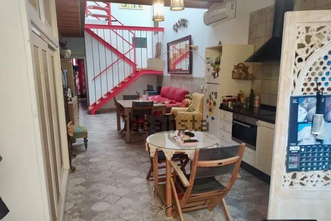 3 makuuhuone Huoneisto myytävänä paikassa Almeria kaupunki - 320 000 € (Ref: 9876582)