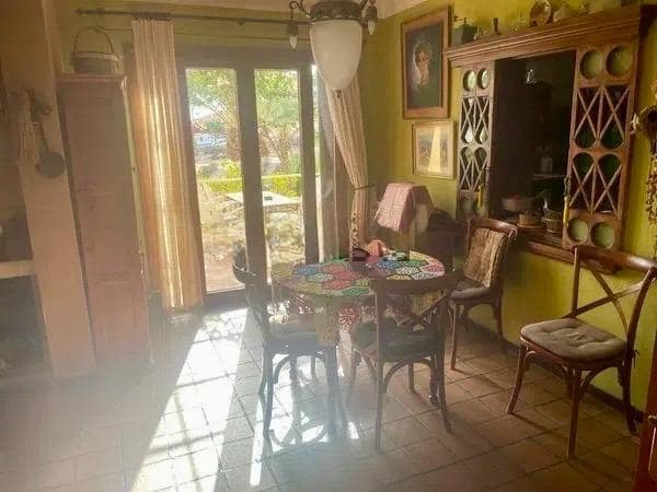 5 soveværelse Villa til salg i Almeria by med swimmingpool - € 890.000 (Ref: 9878997)