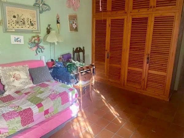 5 soveværelse Villa til salg i Almeria by med swimmingpool - € 890.000 (Ref: 9878997)