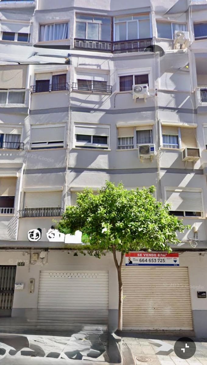 3 bedroom Flat for sale in Almeria city - € 99,000 (Ref: 9882046)