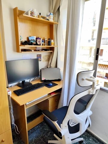 3 sovrum Lägenhet till salu i Almería stad - 99 000 € (Ref: 9882046)