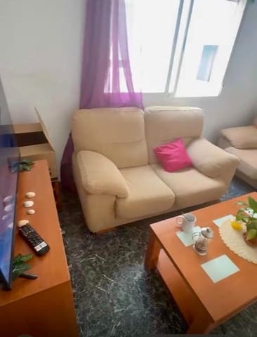 3 sovrum Lägenhet till salu i Almería stad - 99 000 € (Ref: 9882046)