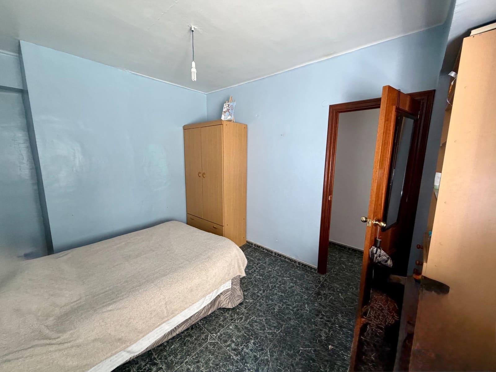 3 bedroom Flat for sale in Almeria city - € 99,000 (Ref: 9882046)