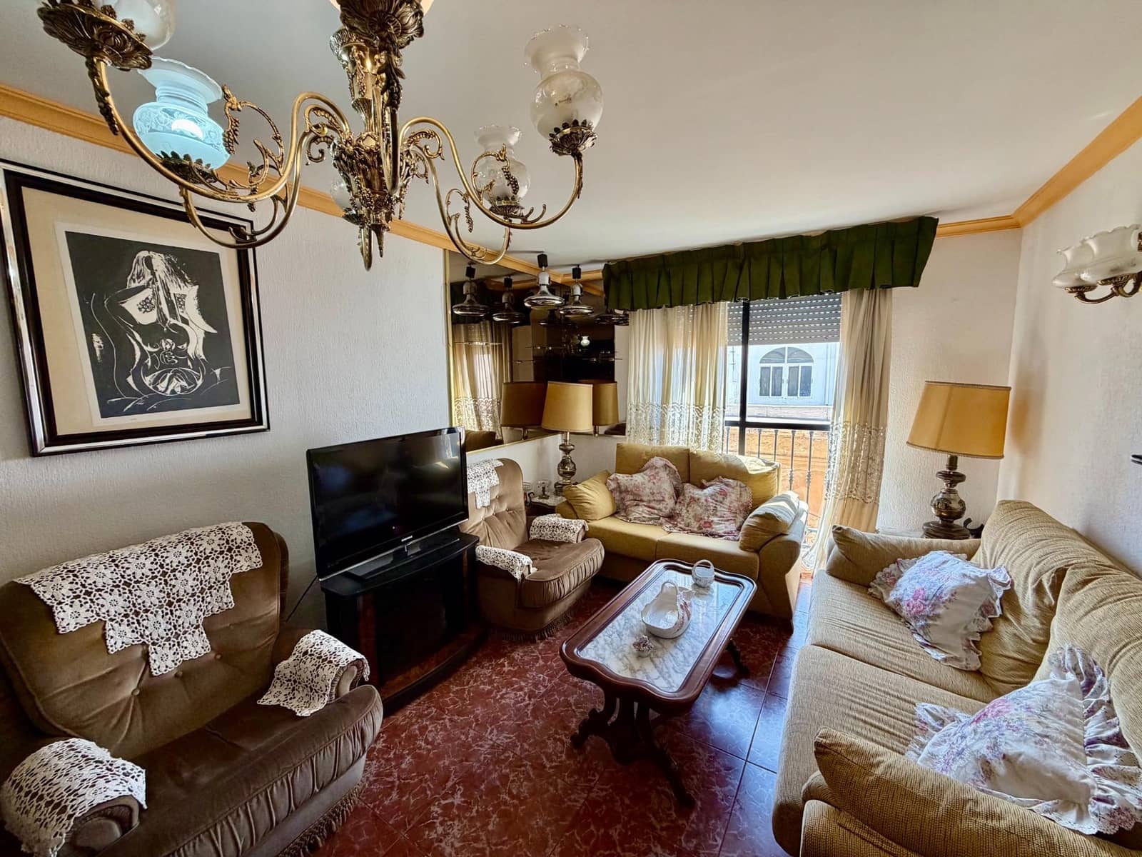 4 slaapkamer Flat te koop in Almeria stad - € 225.000 (Ref: 9894055)