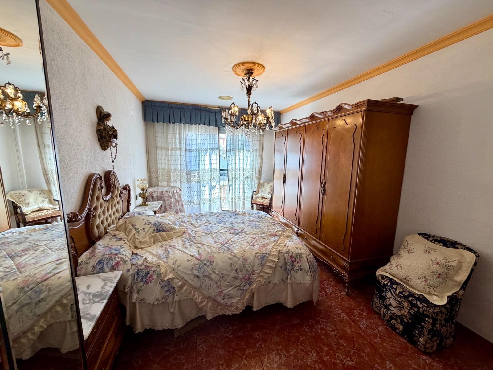 4 slaapkamer Flat te koop in Almeria stad - € 225.000 (Ref: 9894055)