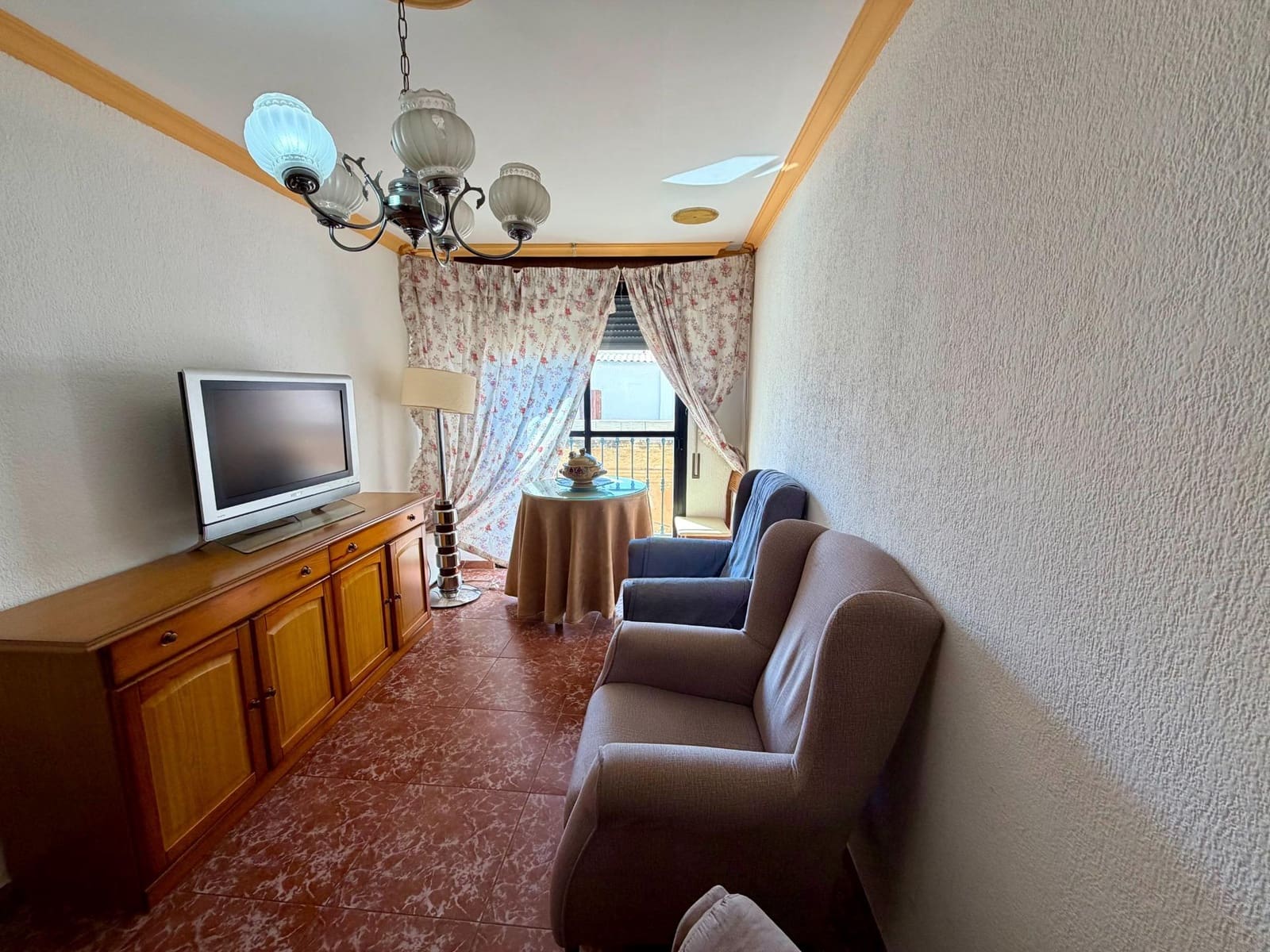 4 slaapkamer Flat te koop in Almeria stad - € 225.000 (Ref: 9894055)