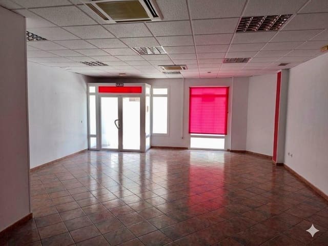 Commercial for sale in Huércal de Almería - € 139,000 (Ref: 9896480)