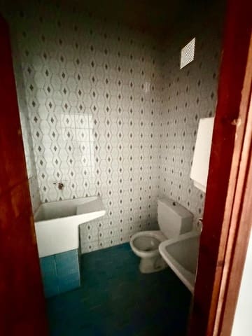 6 quarto Comercial para venda em Roquetas de Mar - 215 000 € (Ref: 9922453)