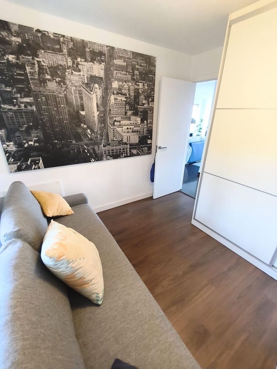 2 sovrum Lägenhet till salu i Almeria stad med pool - 205 000 € (Ref: 9948067)