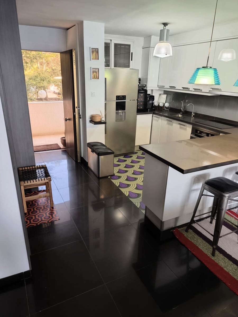 2 sovrum Lägenhet till salu i Almeria stad med pool - 205 000 € (Ref: 9948067)