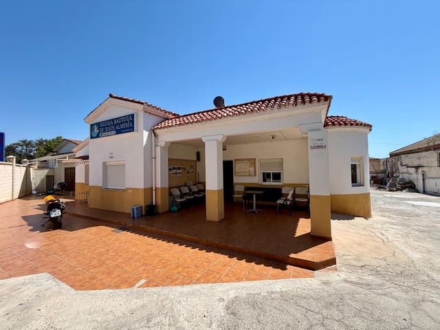 5 sovrum Villa till salu i Huércal de Almería med garage - 320 000 € (Ref: 9949935)